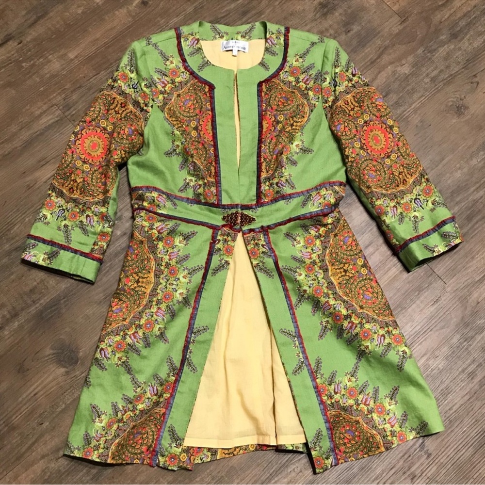 Andrea Becker | Linen Medallion Blazer Jacket
